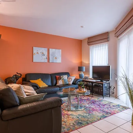Apartment Cosy With 2 Terraces Right At The Beach