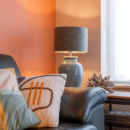 Cosy With 2 Terraces Right At The